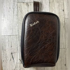 VINTAGE KODAK DARK BROWN LEATHER POINT AND SHOOT CAMERA CASE